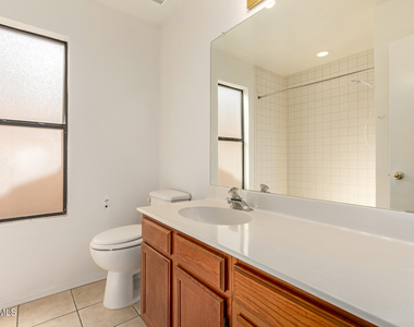 5860 W Saragosa Street - Photo Thumbnail 22