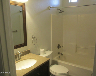 719 N Tangerine Drive - Photo Thumbnail 12