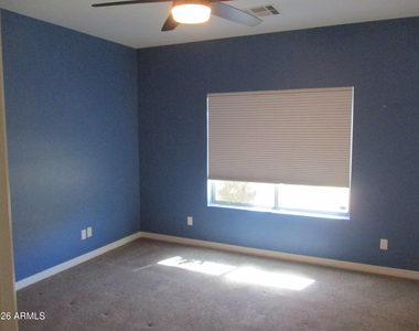 719 N Tangerine Drive - Photo Thumbnail 5