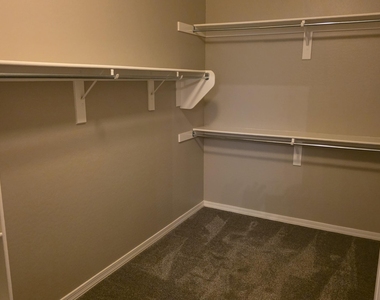 41671 W Elm Drive - Photo Thumbnail 14