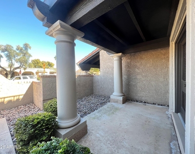 8005 E Via Del Desierto -- - Photo Thumbnail 7