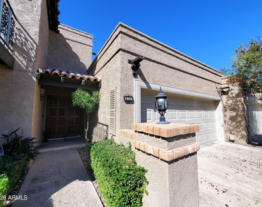 8005 E Via Del Desierto -- - Photo Thumbnail 2