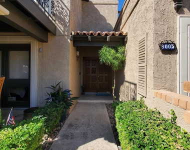 8005 E Via Del Desierto -- - Photo Thumbnail 3