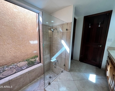 8005 E Via Del Desierto -- - Photo Thumbnail 41