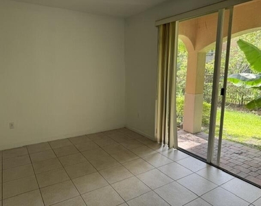 8330 Sw 29th Street - Photo Thumbnail 6