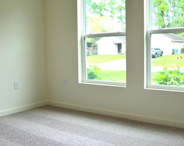 8201 Deland Avenue - Photo Thumbnail 32