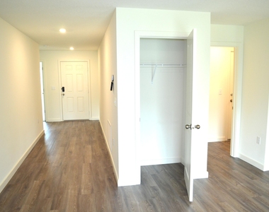 8201 Deland Avenue - Photo Thumbnail 19