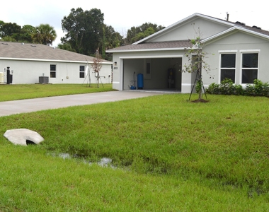 8201 Deland Avenue - Photo Thumbnail 2