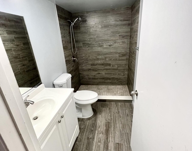 1901 W Woolbright Road W - Photo Thumbnail 4