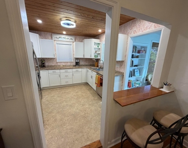 618 N Ocean Breeze - Photo Thumbnail 6