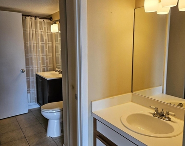 6332 La Costa Drive - Photo Thumbnail 12