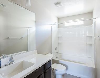 9419 S 34th Lane - Photo Thumbnail 18