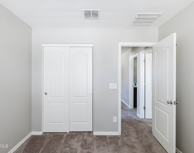 9419 S 34th Lane - Photo Thumbnail 20