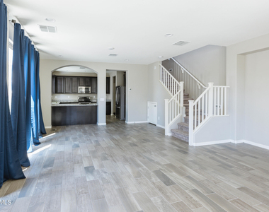 9419 S 34th Lane - Photo Thumbnail 4