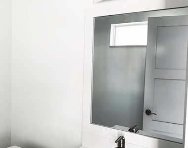 231 Marine Court - Photo Thumbnail 28