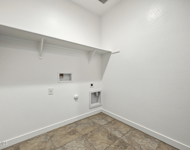8442 N 170th Lane - Photo Thumbnail 22