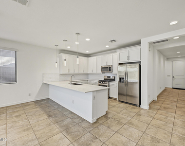 8442 N 170th Lane - Photo Thumbnail 8