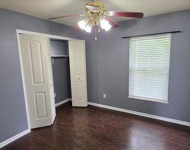 6611 Nw Agnon Court - Photo Thumbnail 17