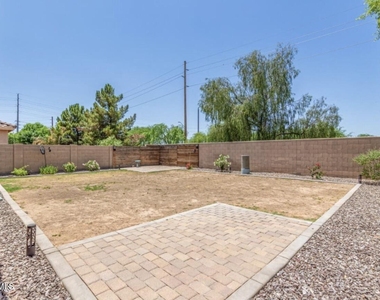 4706 S Twinleaf Drive - Photo Thumbnail 28