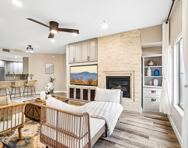 5350 E Deer Valley Drive - Photo Thumbnail 5