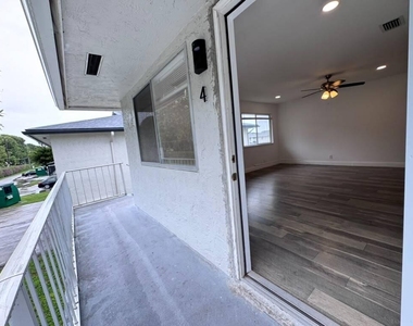 808 W Tiffany Drive - Photo Thumbnail 5