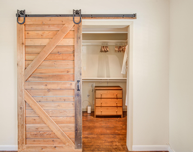 1100 Ne 4th Street - Photo Thumbnail 26