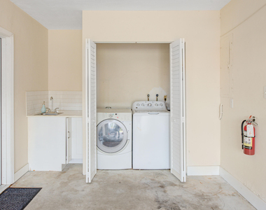 1100 Ne 4th Street - Photo Thumbnail 41