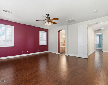 3137 E Fandango Drive - Photo Thumbnail 35
