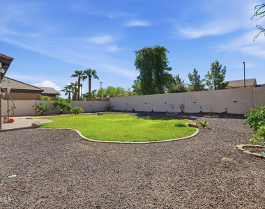3137 E Fandango Drive - Photo Thumbnail 54