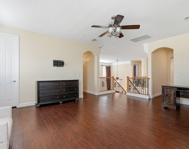 3137 E Fandango Drive - Photo Thumbnail 13