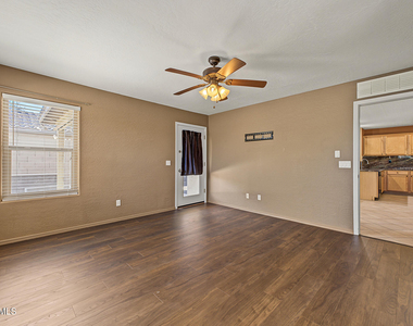22255 N Bishop Drive - Photo Thumbnail 13