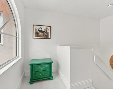 3107 Fairway Drive N - Photo Thumbnail 19