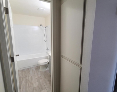 11350 W Tennessee Avenue - Photo Thumbnail 10