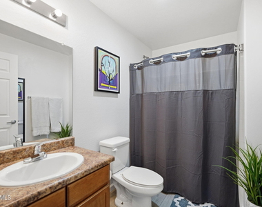 2929 N 39th Street - Photo Thumbnail 13
