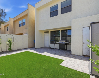 2929 N 39th Street - Photo Thumbnail 27