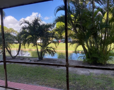 300 Waterway Drive S - Photo Thumbnail 18