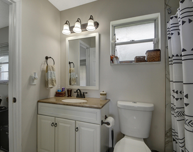 716 Sw 18th Street - Photo Thumbnail 52