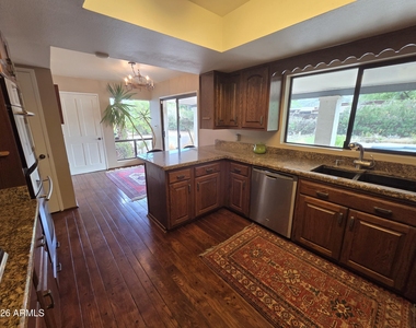 5425 E Via Los Caballos -- - Photo Thumbnail 15