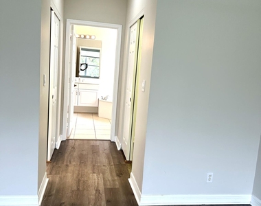 2770 Se Stonebriar Way - Photo Thumbnail 18