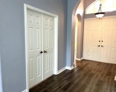 2770 Se Stonebriar Way - Photo Thumbnail 5