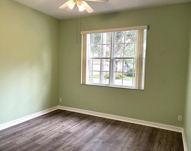 2770 Se Stonebriar Way - Photo Thumbnail 7