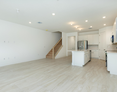 1185 Carillon Street - Photo Thumbnail 8