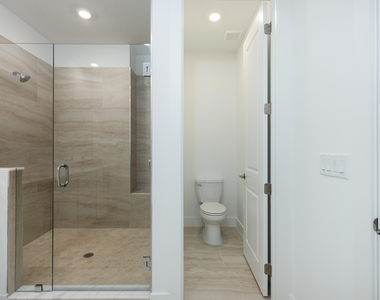 1185 Carillon Street - Photo Thumbnail 22