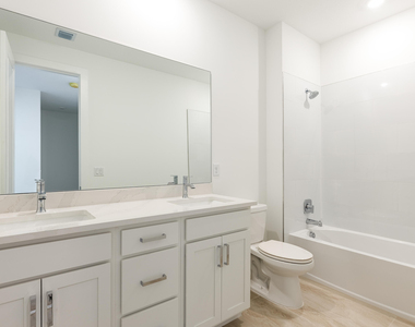 1185 Carillon Street - Photo Thumbnail 14