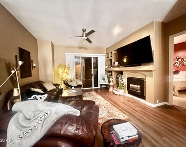 3800 S Cantabria Circle - Photo Thumbnail 17