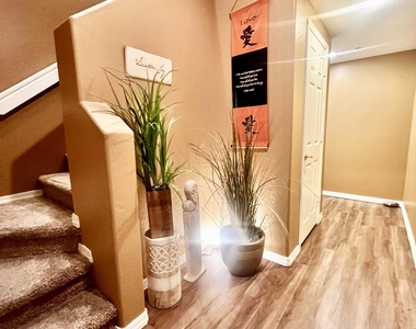 3800 S Cantabria Circle - Photo Thumbnail 37