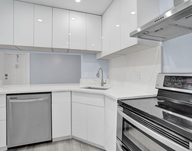 203 Foxtail Drive - Photo Thumbnail 9