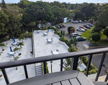 1800 N Andrews Avenue - Photo Thumbnail 24