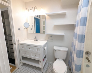 1800 N Andrews Avenue - Photo Thumbnail 19