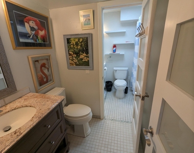 1800 N Andrews Avenue - Photo Thumbnail 22